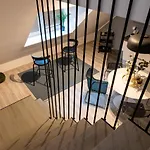 Apartma New With Parking *