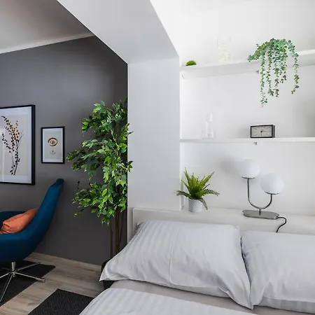 New With Parking Lägenhet Ljubljana