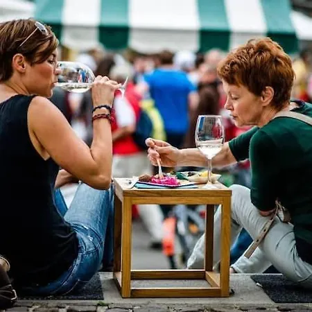 Lägenhet New With Parking *