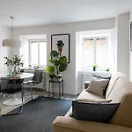 New With Parking アパート リュブリャナ