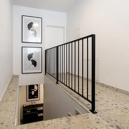 New With Parking Lejlighed