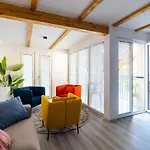 Apartament New With Parking *