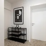 New With Parking Apartament *